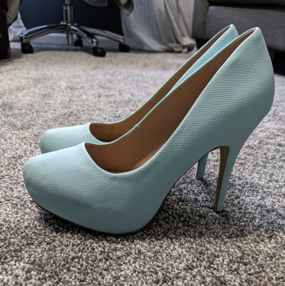 Mint Heels